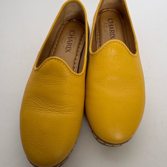 Charix leather mustard yellow  Loafers woman’s 5 - Picture 1 of 10